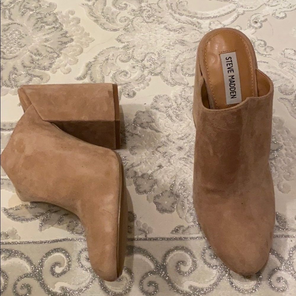 Steve Madden Tan Suede Block Heel Mules